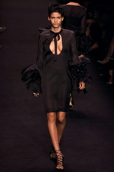 Look 36